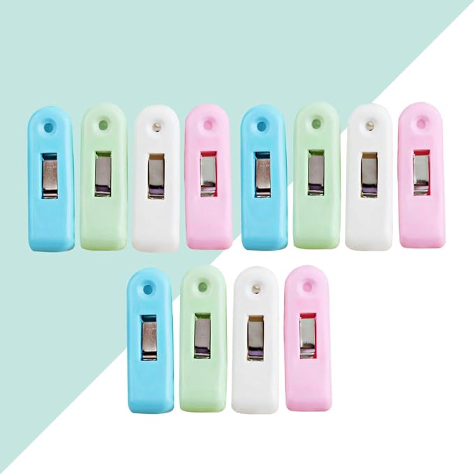PRETYZOOM 12pcs Plastic Windproof Clothespins Non-Slip Laundry Clips - Image 6