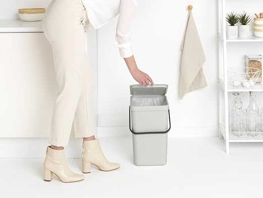 Brabantia Sort & Go Kitchen Recycling Bin | M / 6.6 Gal / 25L | Light Gray | - Image 6