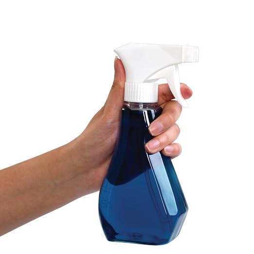 Colorations® E-Z Pull Extra Large Clear Trigger Sprayers, 10-1/2 fl oz. Set of 6 - Image 3