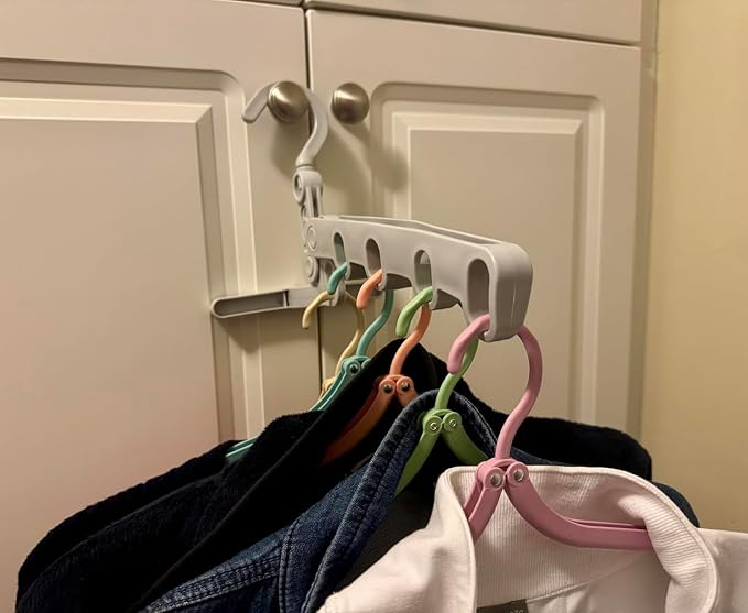 WaWacomp1PC Portable Folding Clothes Drying Rack and 5 Pcs Foldable Hangers - Image 3