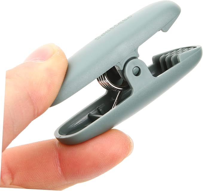 OUNONA 1set Plastic Laundry Clothes Pins Clips - Image 5
