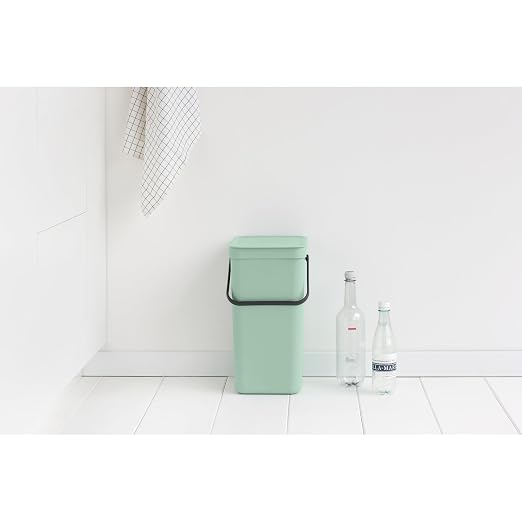 Brabantia Sort & Go Kitchen Recycling Bin | S / 4.2 Gal / 16L | Jade Green | - Image 2