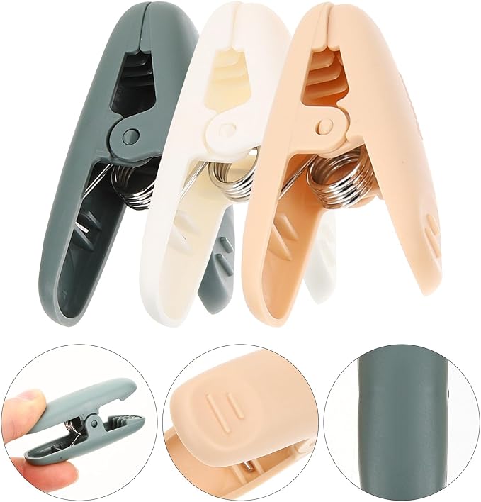 15Pcs Plastic Clothes Pins Multipurpose Hanging Clothespins - Image 8