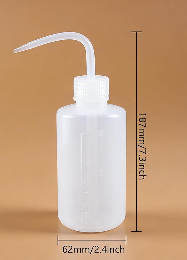 2Pcs 250ml/8.8oz White Translucent Plastic Graduated Squeeze Washing Bottles - Image 2