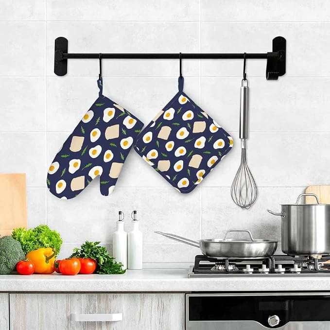 Mxocom Fried Eggs Toast Bread and Arugula Silicone Oven Mitts and Pot Holders - Image 4