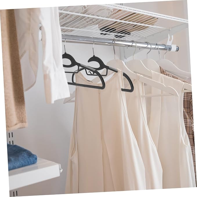 10pcs Extra Wide Non-Slip Plastic Hangers - Image 4