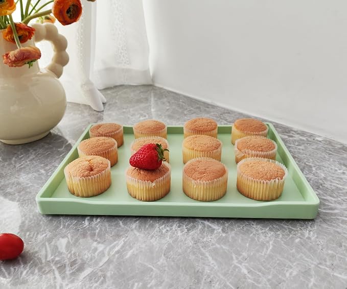 Green Serving Tray for Serving Accessory, Perfume and Display Use. - Image 4