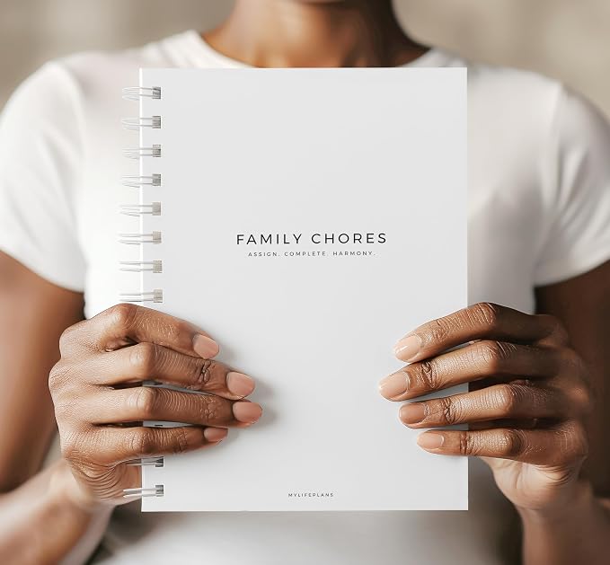 Family Chores Planner, Weekly Responsibility Tracker - Image 2