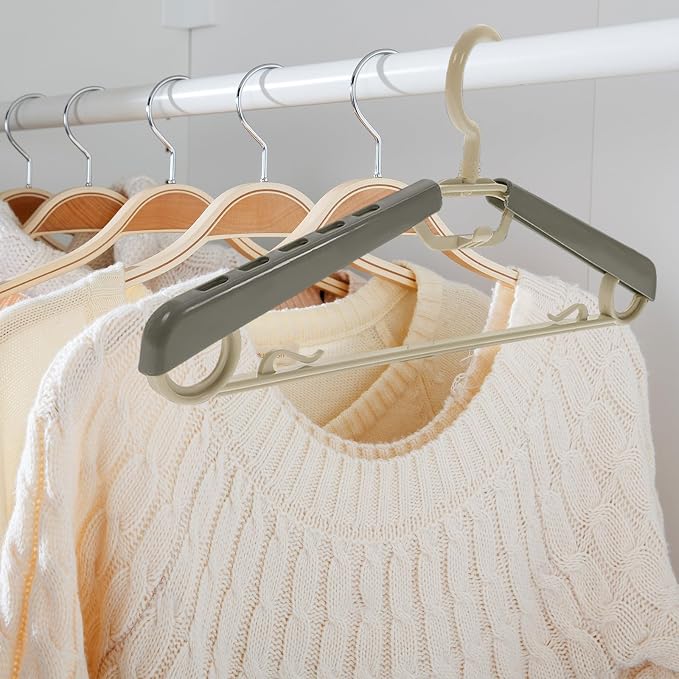 Adjustable Wide Shoulder Plastic Clothes Hangers - Image 4