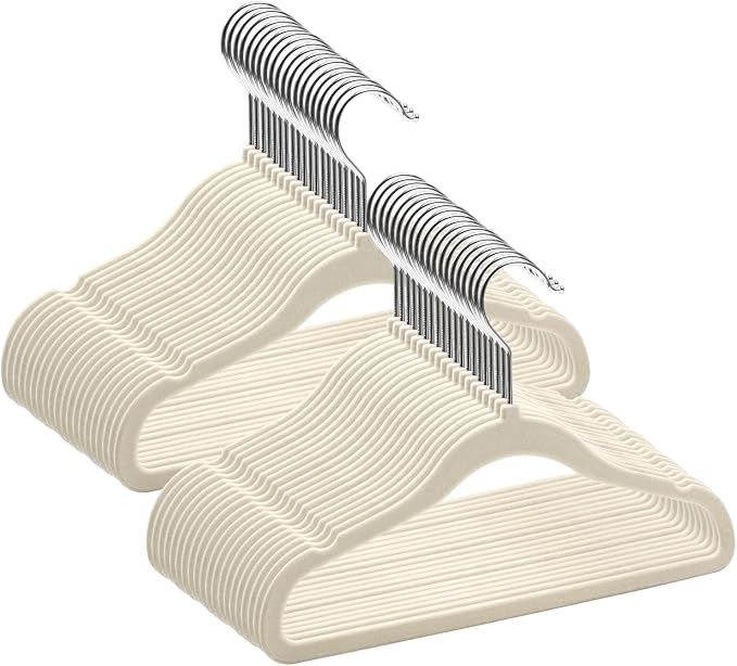 GoodtoU Baby Hangers Velvet 100 Pack by GoodtoU