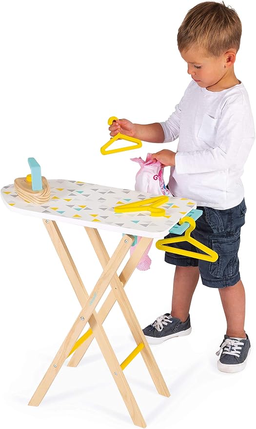 Janod Ironing Board Set – Pretend Laundry Set - Image 4