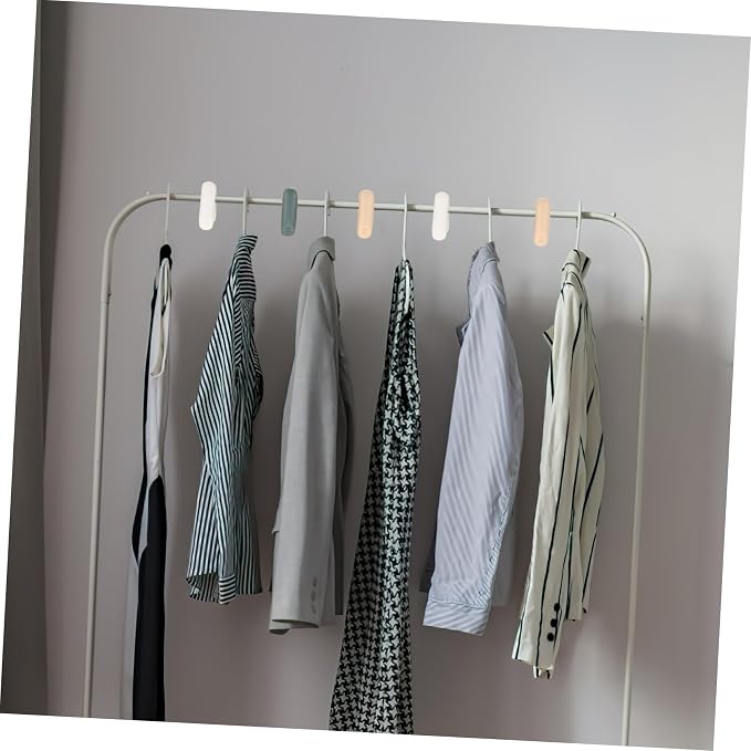 15Pcs Plastic Clothes Pins Lightweight Clips - Image 5