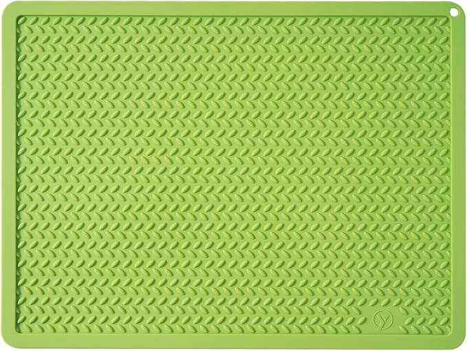 Silicone Drying Mat & Heat Resistant Mat by Unknown