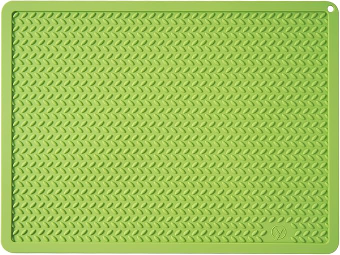 Silicone Drying Mat & Heat Resistant Mat by Unknown