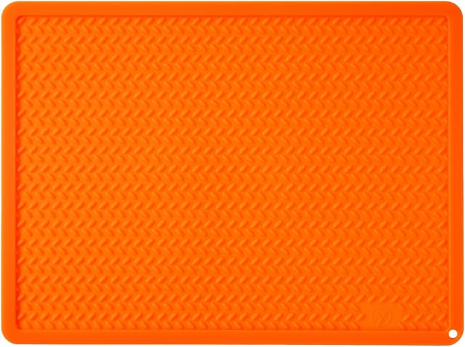 Silicone Drying Mat & Heat Resistant Mat by Unknown
