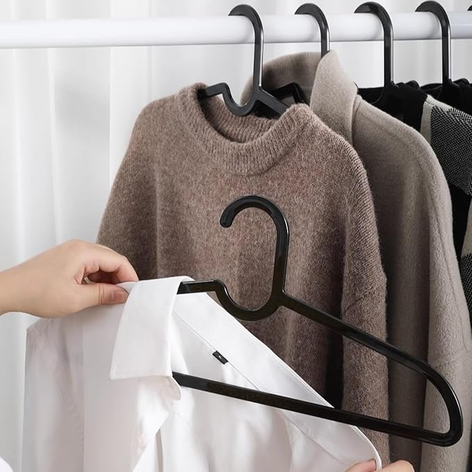 Clothes Hangers 30 Pack, Non-slip Short Neck Hanger - Image 8