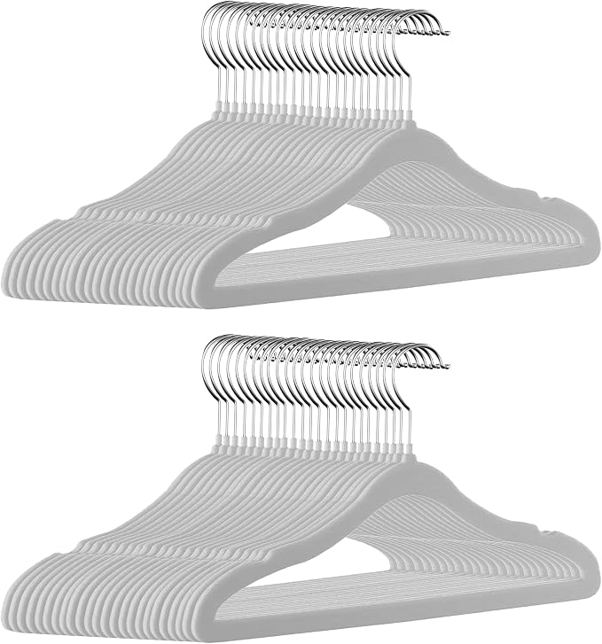GoodtoU Kids Hangers Velvet 50 Pack 14" by GoodtoU
