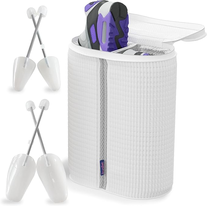 Shoe Washing Machine Bag by HuglistForHomecare